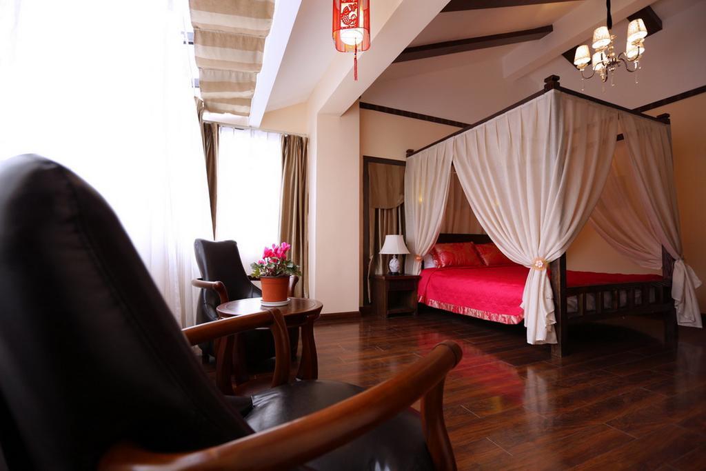 Oak Inn Лицзян Номер фото
